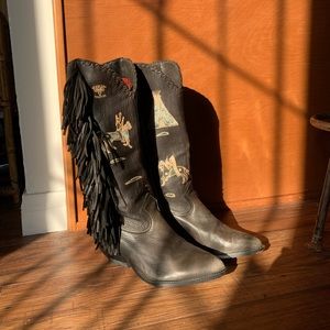 Vintage Zodiac Western Fringe Boots